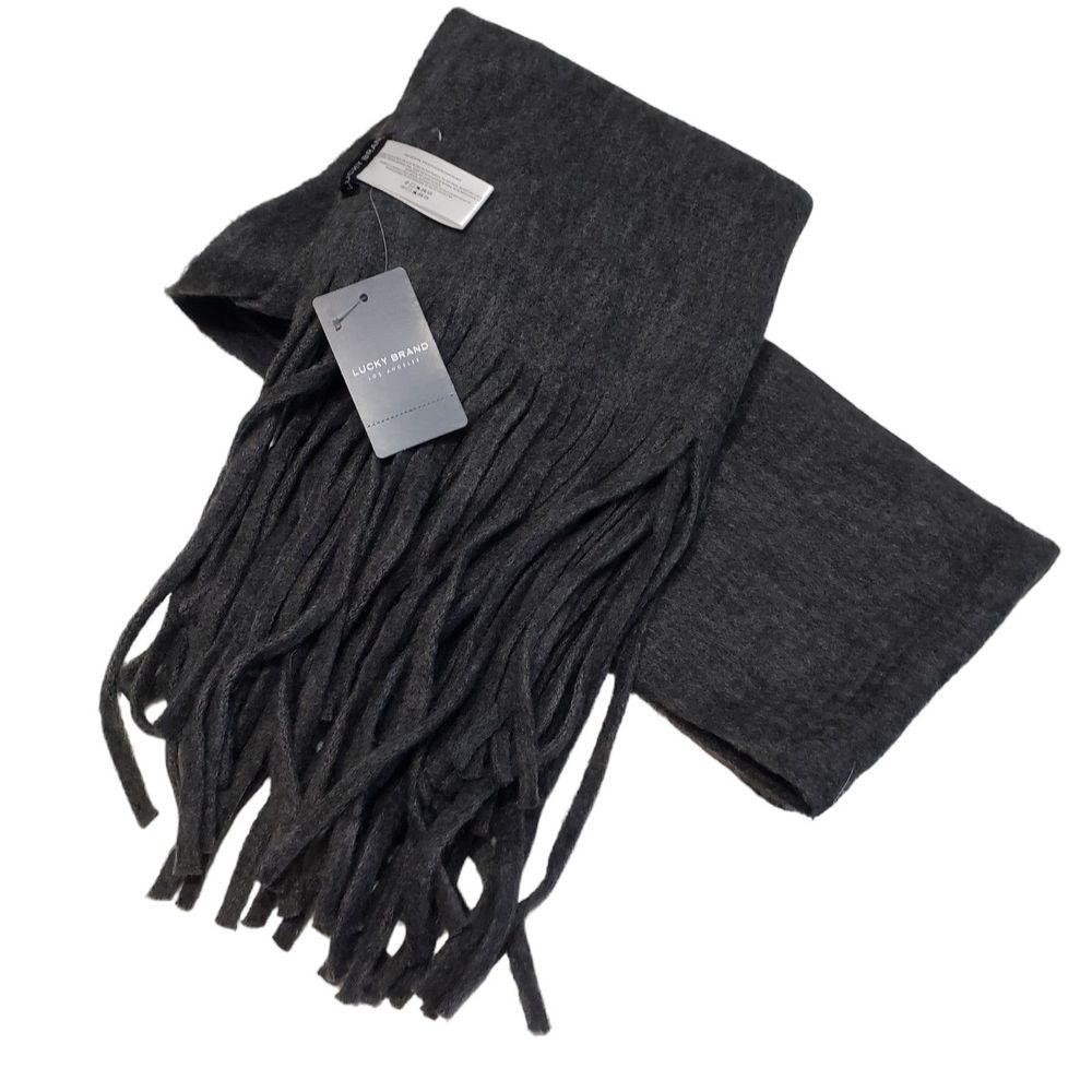 NWT Lucky Brand Grey Scarf, Approx. 14 x 42